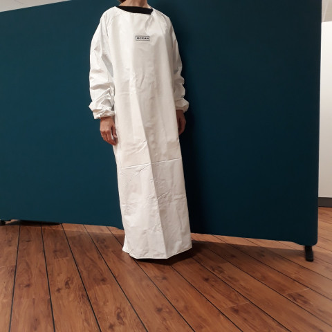 PVC-essu hihoilla